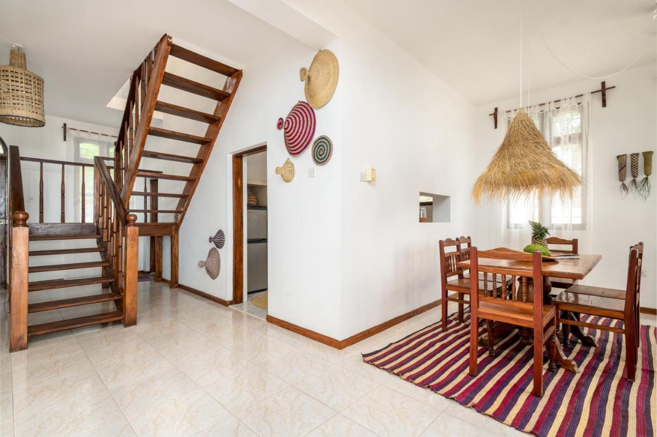Kima Serviced Beach House & Suites 브웨주 외부 사진