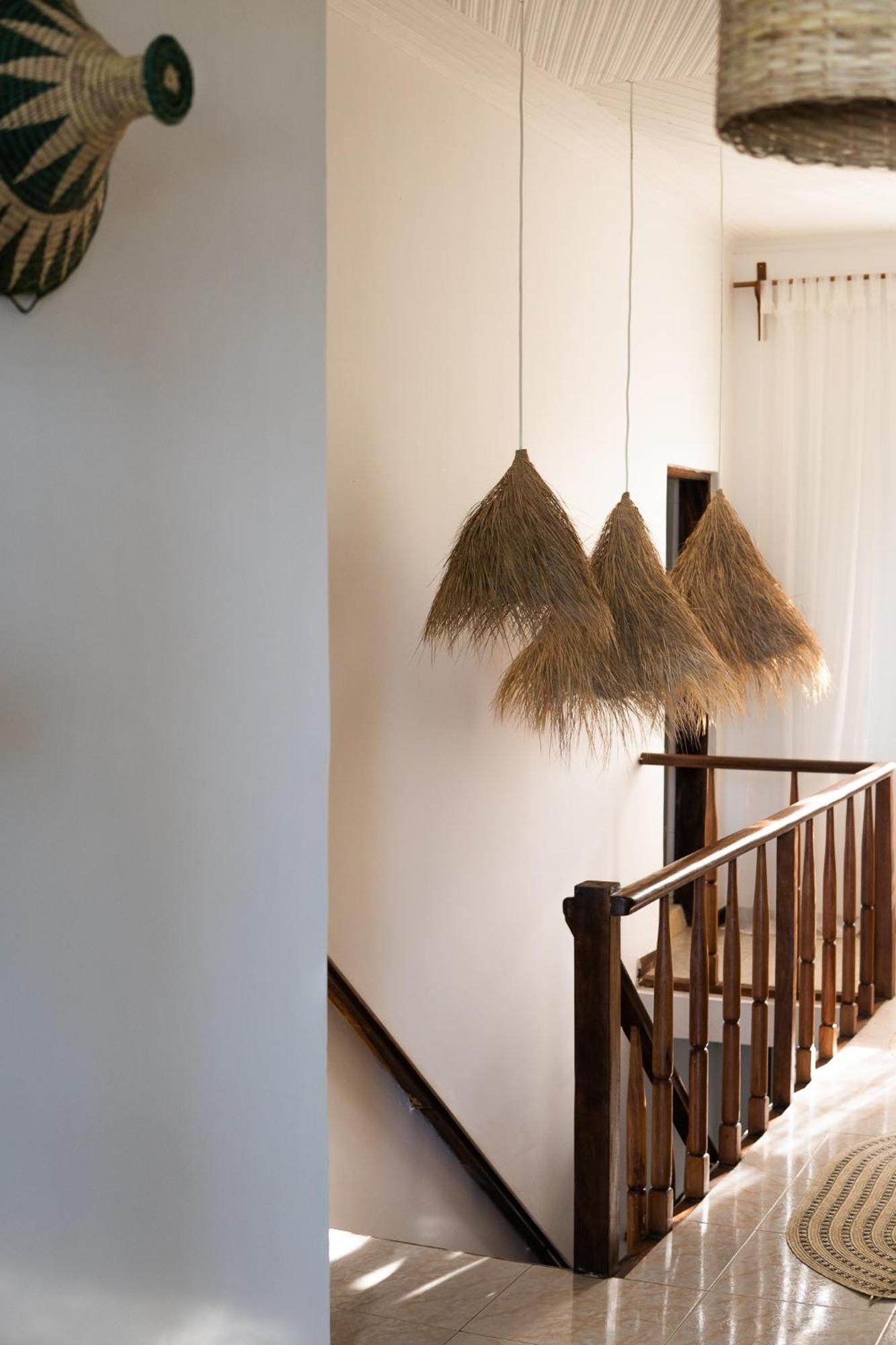 Kima Serviced Beach House & Suites 브웨주 외부 사진